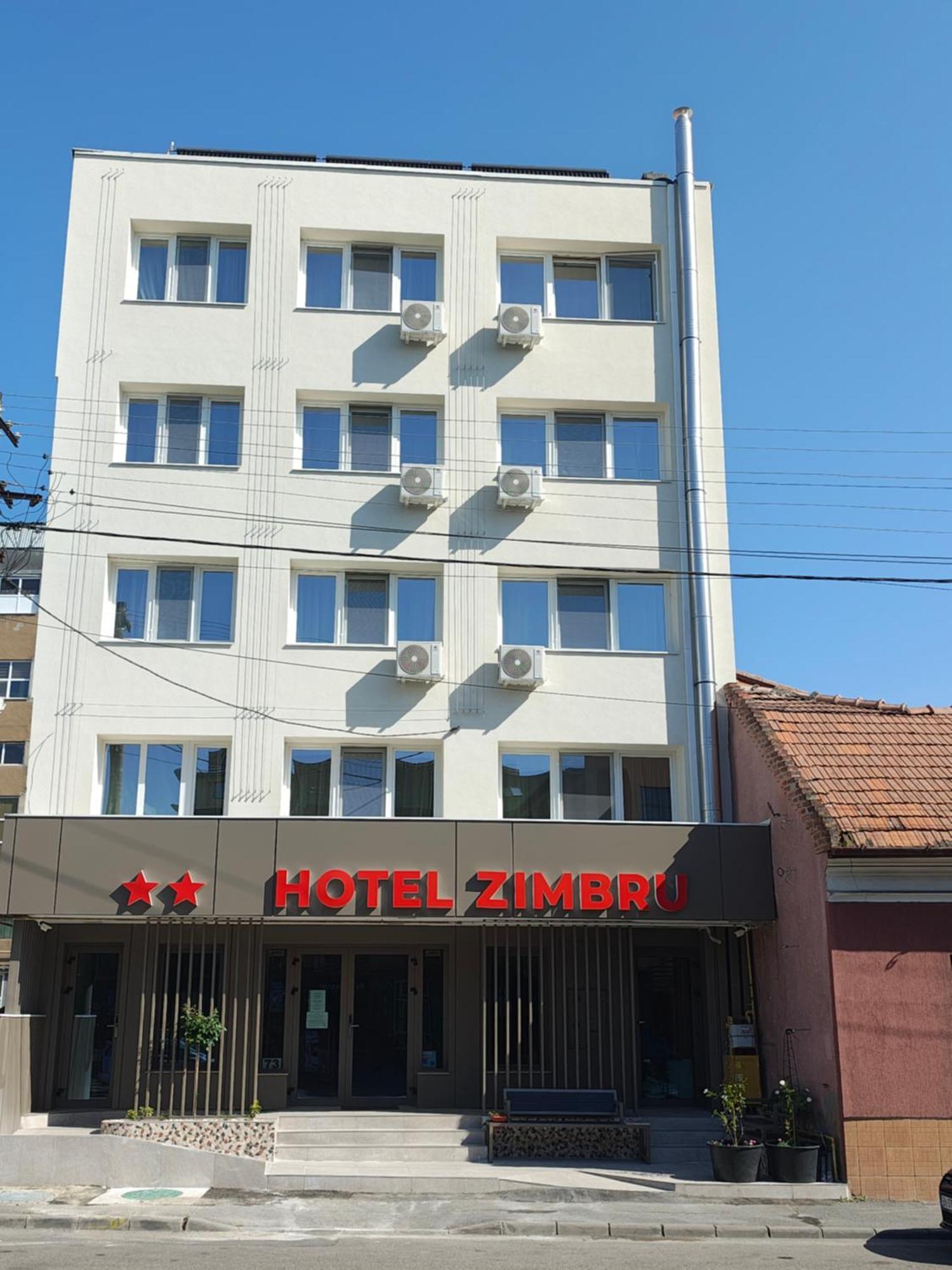 Hotel Zimbru Kaloşvar Dış mekan fotoğraf