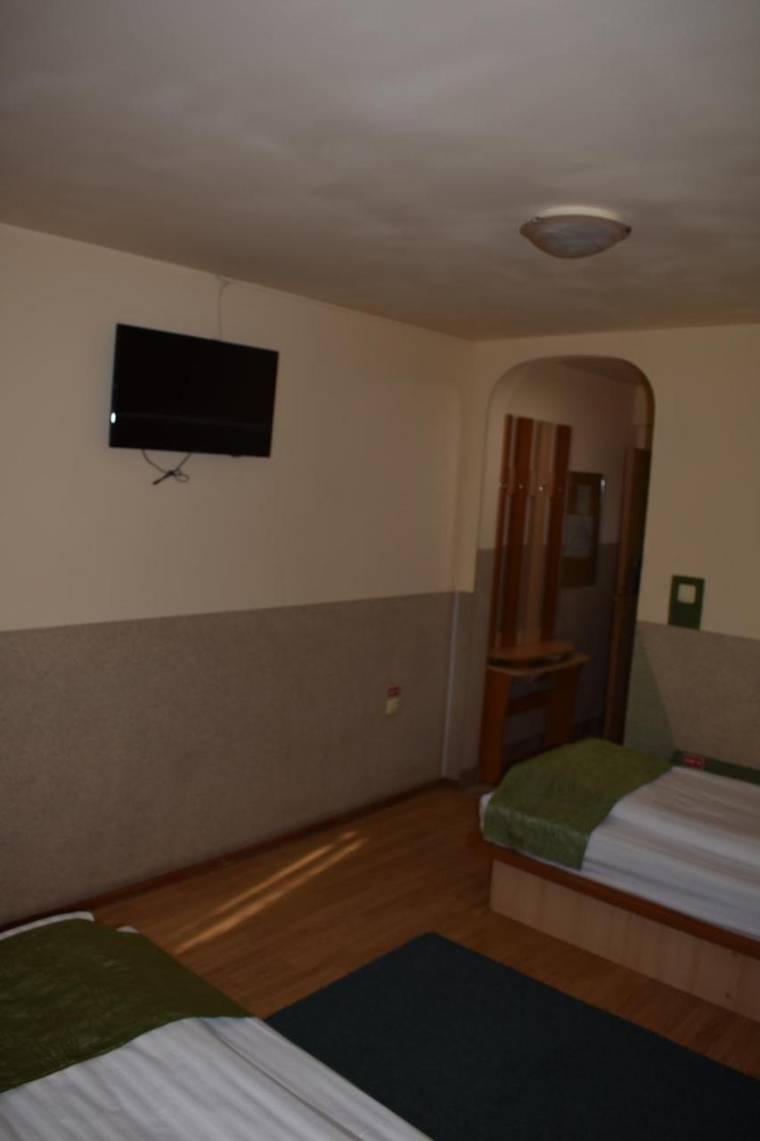 Hotel Zimbru Kaloşvar Dış mekan fotoğraf
