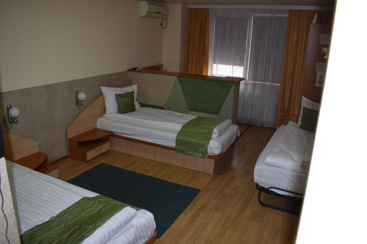 Hotel Zimbru Kaloşvar Dış mekan fotoğraf